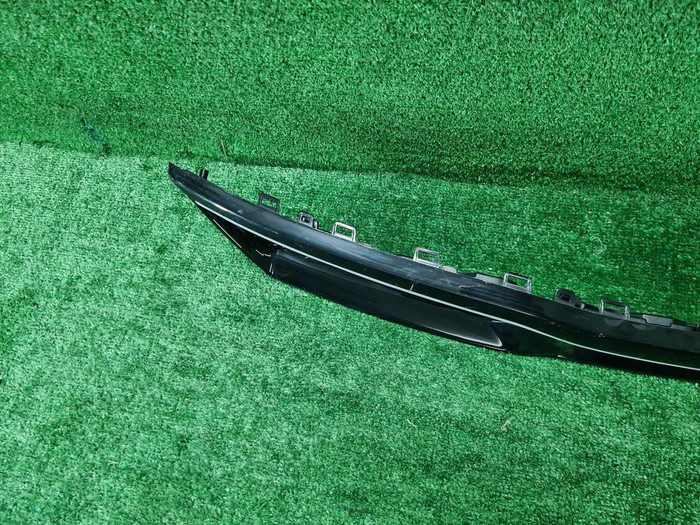 Решетка радиатора Kia Rio 4 X (2020-н.в.)