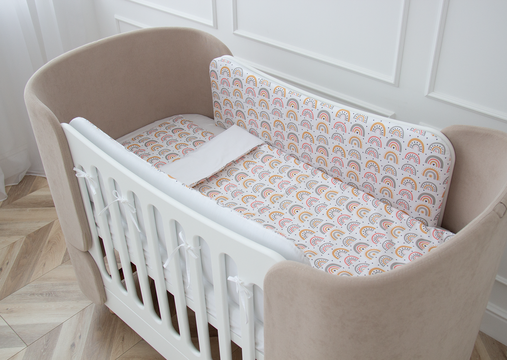 Постельное бельё в детскую кроватку «Радуга» (белый, сатин)