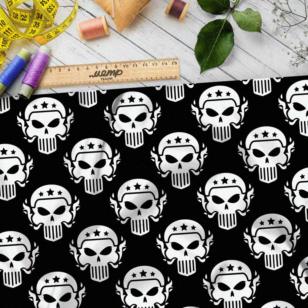 Ткань ниагара белые черепа в мотоциклетных шлемах