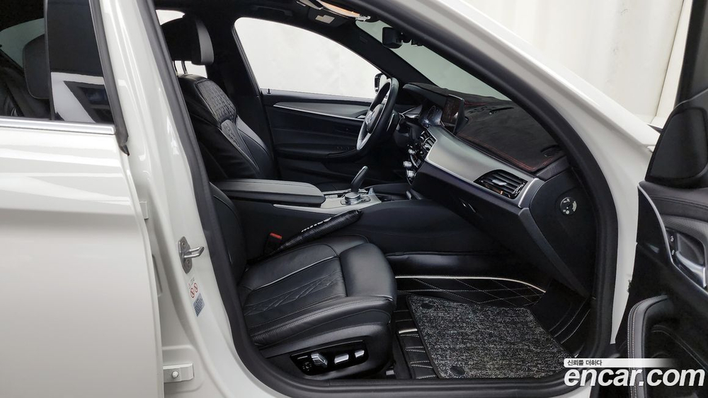 BMW 5 Series (G30) 520d xDrive M Sports Plus (08.2019)