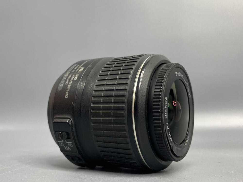 Nikon D3200 kit 18-55mm 11.000 кадров