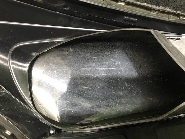 Стекло фары левое Kia Rio 4 FB (2017-2020)