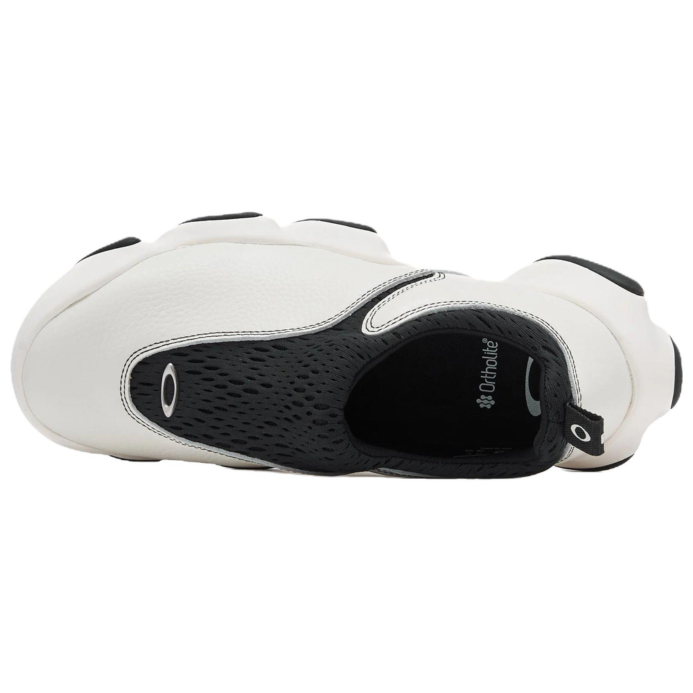 Oakley Leather Sneakers