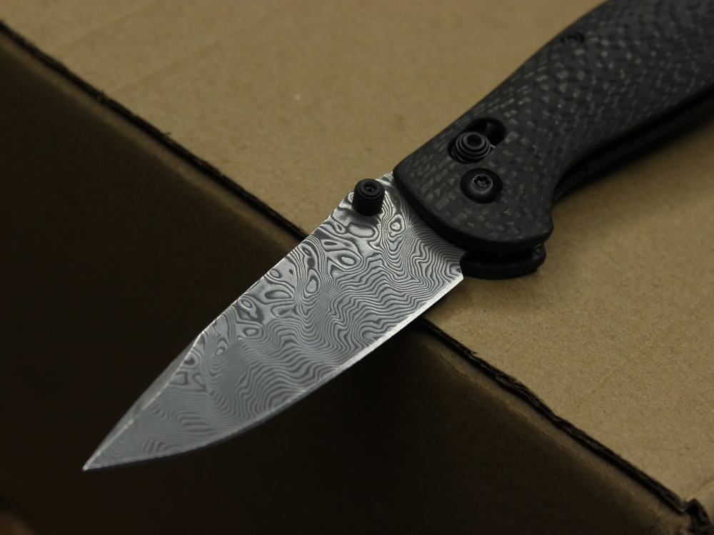 Нож Benchmade 556 Griptilian Mini Carbon (чистый карбон) А+++ - черный шпенек
