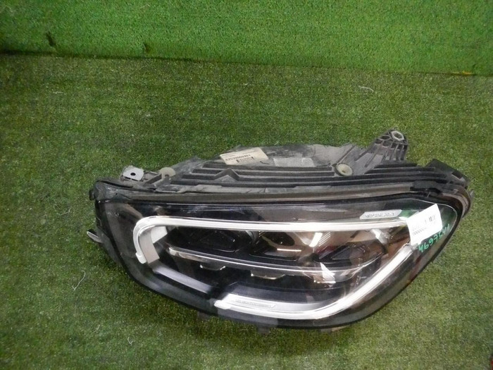 Фара левая Mercedes GLC X253 (2019-2022) LED