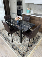 Стеклянный раздвижной стол "Черный мрамор" и стулья "ГУЧИ" коричневый