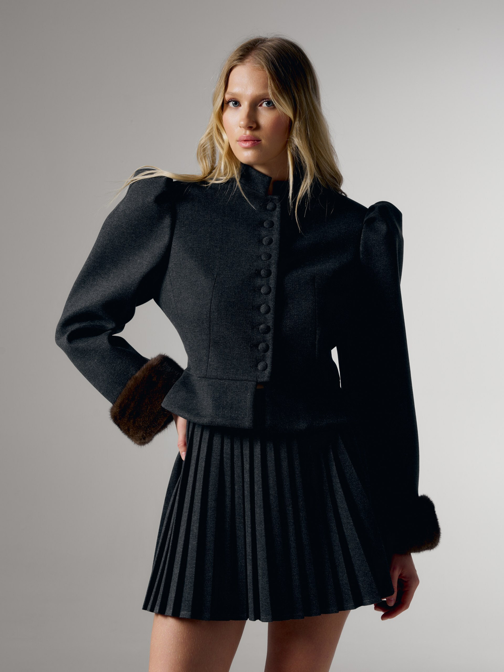 Жакет Winter c норкой, серый