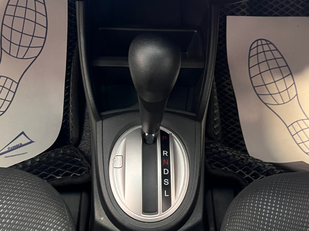 Honda Fit, 2013 год