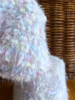 Пряжа  декоративная с ворсом и шишибриками