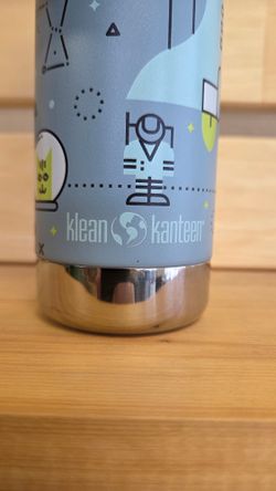 Детская термобутылка Klean Kanteen Insulated Kid Classic Flip Sport 12oz (355 мл) Launch Plan (витринный образец, потертости)