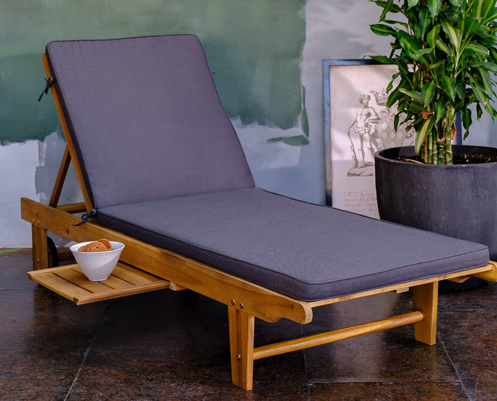 Шезлонг из акации BOOKA