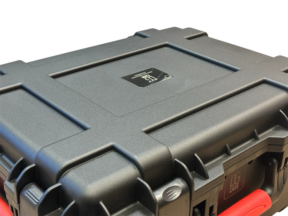 Ударопрочный кейс с выдвижной ручкой и на колесах DGCASE@60-02LA (Черный цвет)