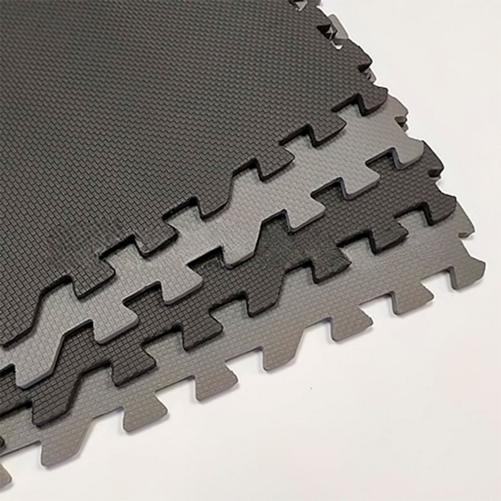 Мягкий пол 4 плитки 600x600x20 мм 40 шор