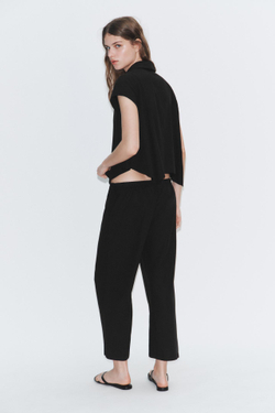 ZARA АСИММЕТРИЧНАЯ РУБАШКА СТРУЯЩЕГОСЯ КРОЯ, ЧЕРНЫЙ