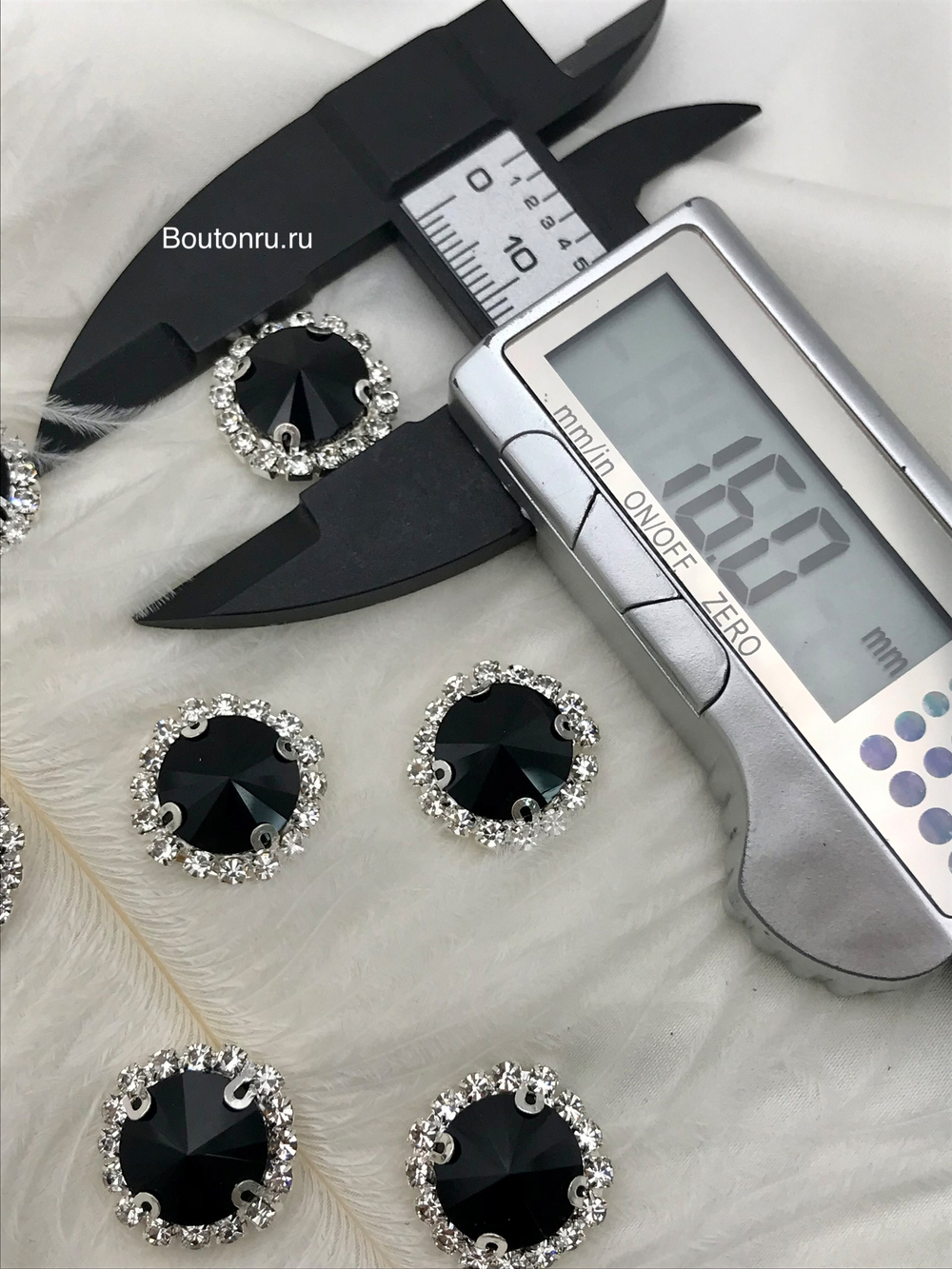 Стразы пришивные черные и серебристые в оправе (набор-10шт)