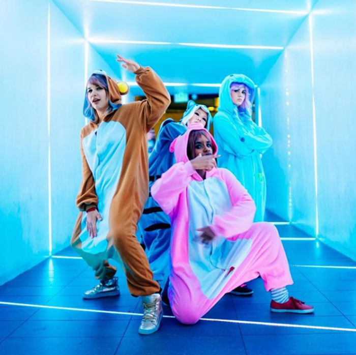 Люди в кигуруми