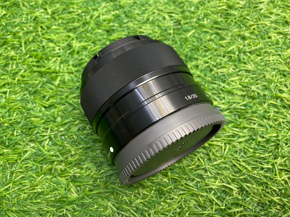 Sony 35mm 1.8 (SEL35F18)