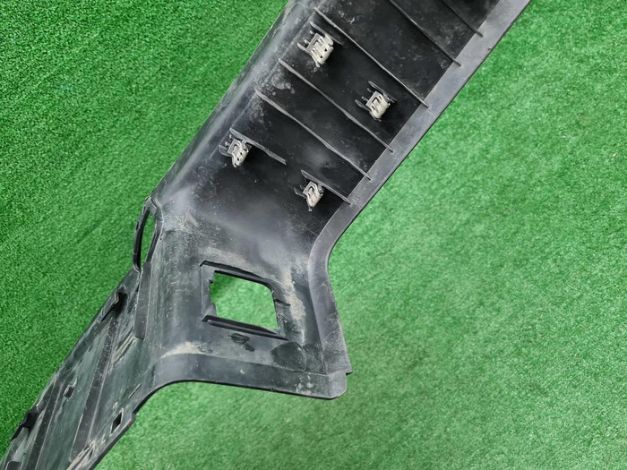 Накладка заднего бампера Mercedes X W470 (17-20)