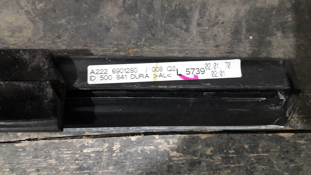 Молдинг двери задней левой Mercedes S (W222) 13-20 Б/У Оригинал A2226901280