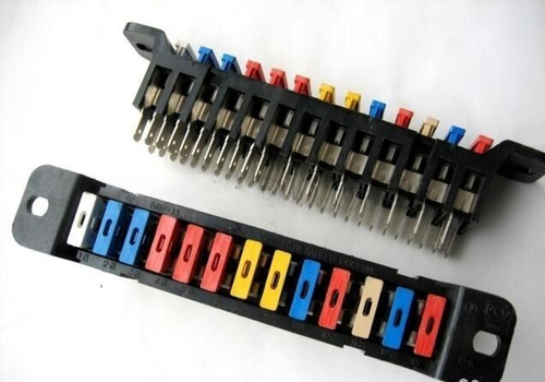 Блок предохранителей /Г-3302/ н/о (Китай (Завод))