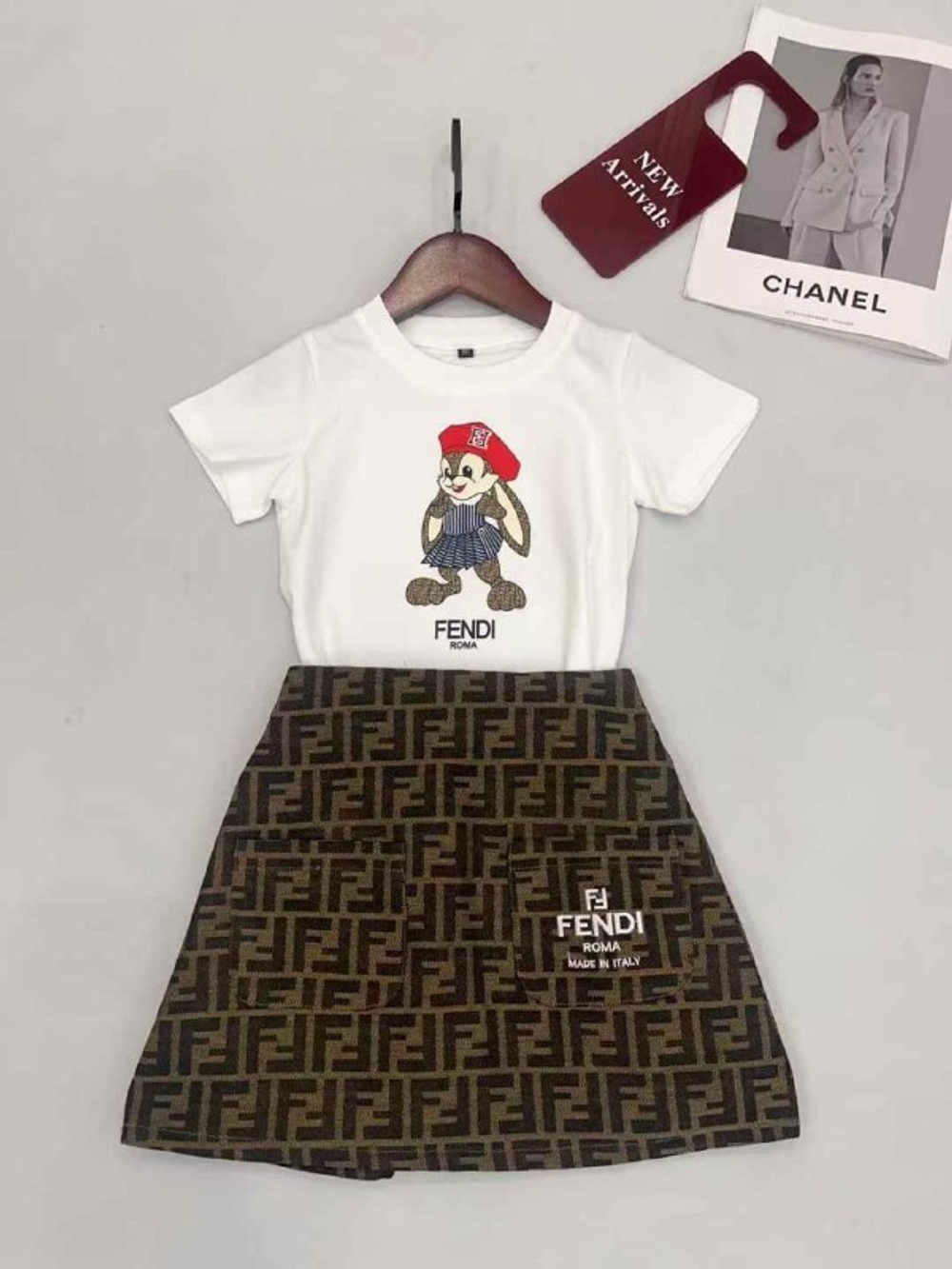 Детская юбка и футболка Fendi Roma