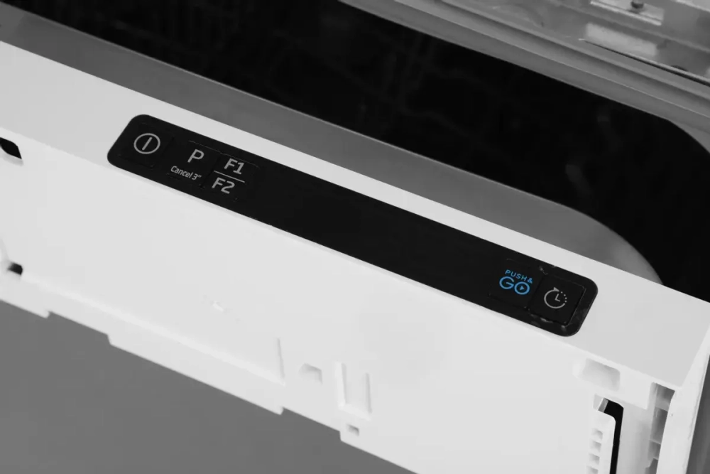 Встраиваемая посудомоечная машина Indesit DI 4C68