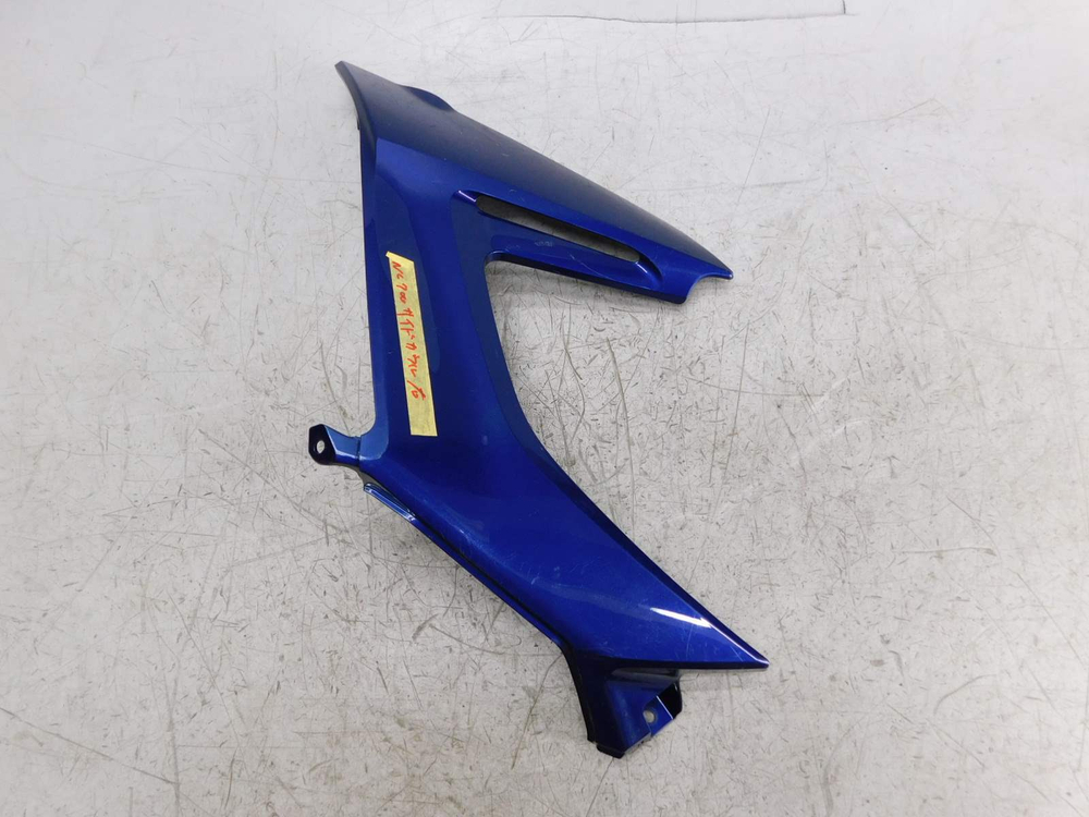 Пластик боковой правый Honda NC700X NC750X 64385-MGS-D300