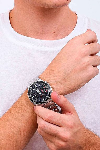 Наручные часы Casio EFV-C110D-1A4