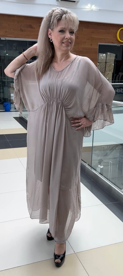 Двойное, длинное, эффектное платье