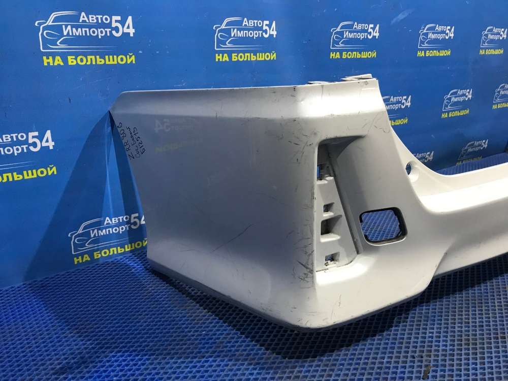 Бампер задний TOYOTA VOXY 2014-2017