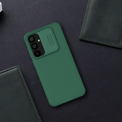 Чехол зеленого цвета (Deep Green) с защитной шторкой для камеры от Nillkin на Samsung Galaxy S23 FE, серия CamShield Pro Case