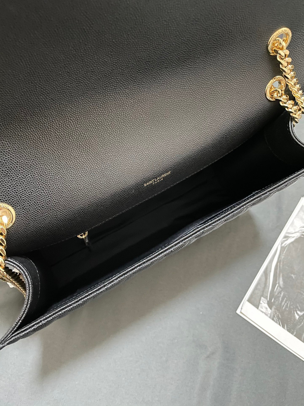 Saint Laurent Envelope Bag 31 cm