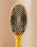 La Bonne Brosse Массажная расческа для волос N 03 Essential Sensitive Scalp Brush - Creamy White