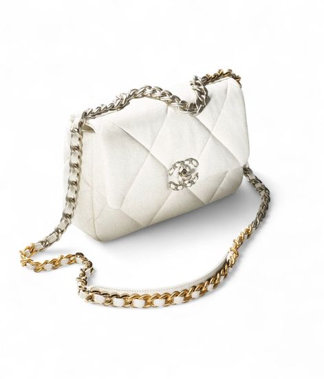 Сумка Chanel 19