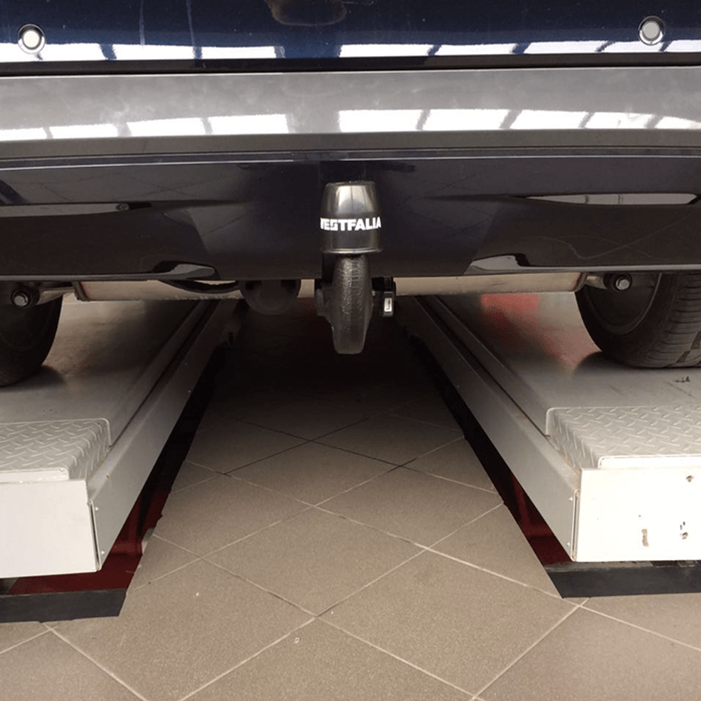Фаркоп Westfalia 303485600001 для для BMW X5 2018-(паспорт и сертификат в комплекте)(без электрики)
