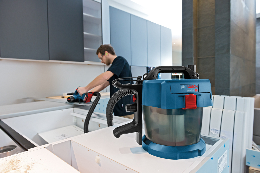 Аккумуляторный пылесос BOSCH GAS18V-10L 06019C6302