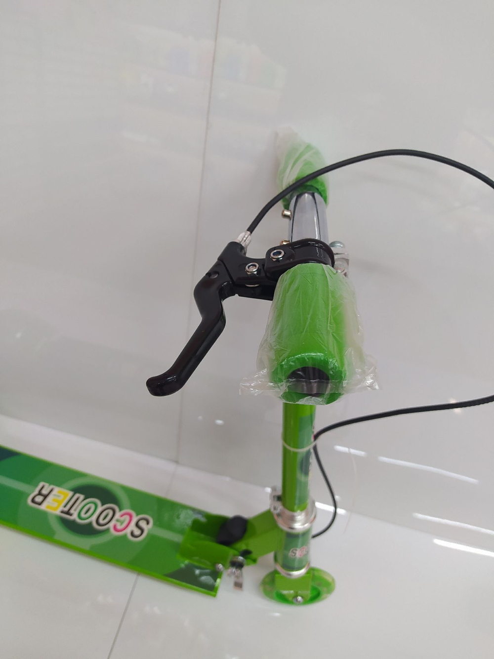 Самокат SCOOTER 3-х колесный (90мм) светящиеся, без амортизатора до 25кг, зеленый