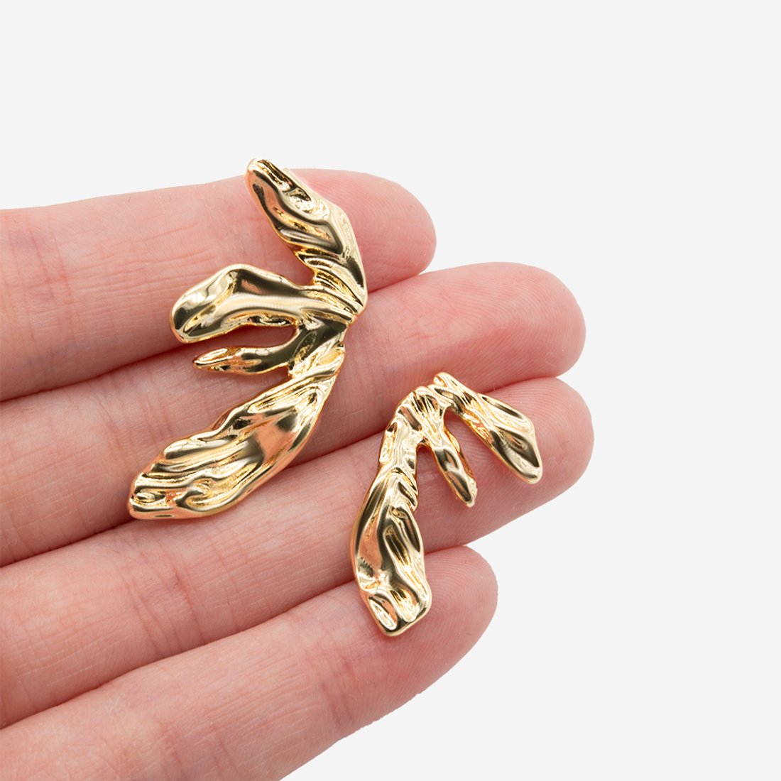 Ассиметричные серьги "Крылья", 24,5*15мм, 35*17мм, позолота