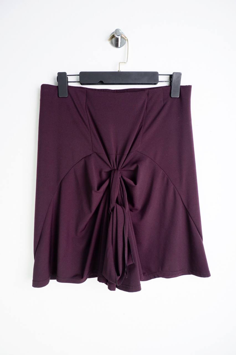 Юбка Lo с акцентом, визуально на 46 размер