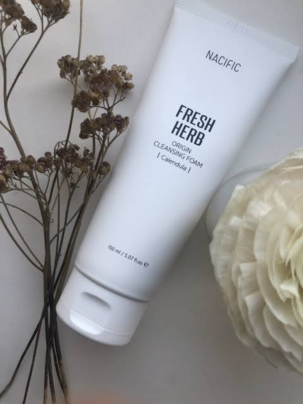 Пенка для умывания с календулой Nacific Fresh Herb Origin Cleansing Foam, 150 мл