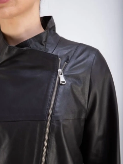 Кожаная куртка демисезонная косуха