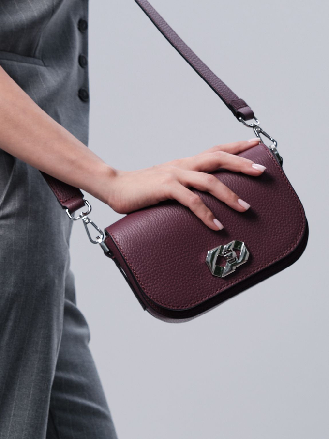 Сумка кожаная на плечо кросс-боди бордо