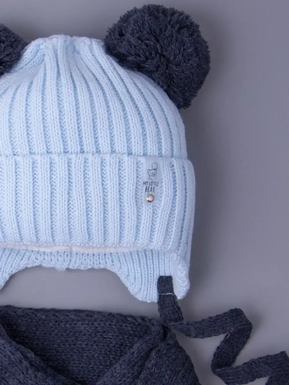 Шапка детская осенняя и шарф с ушками