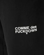 COMME DES FUCKDOWN БРЮКИ ЧЕРНЫЕ С ЛОГОТИПОМ БРЕНДА
