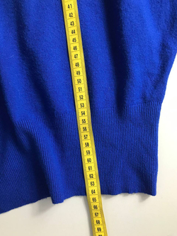 Джемпер By Swan красивого цвета, визуально 48/50 размер