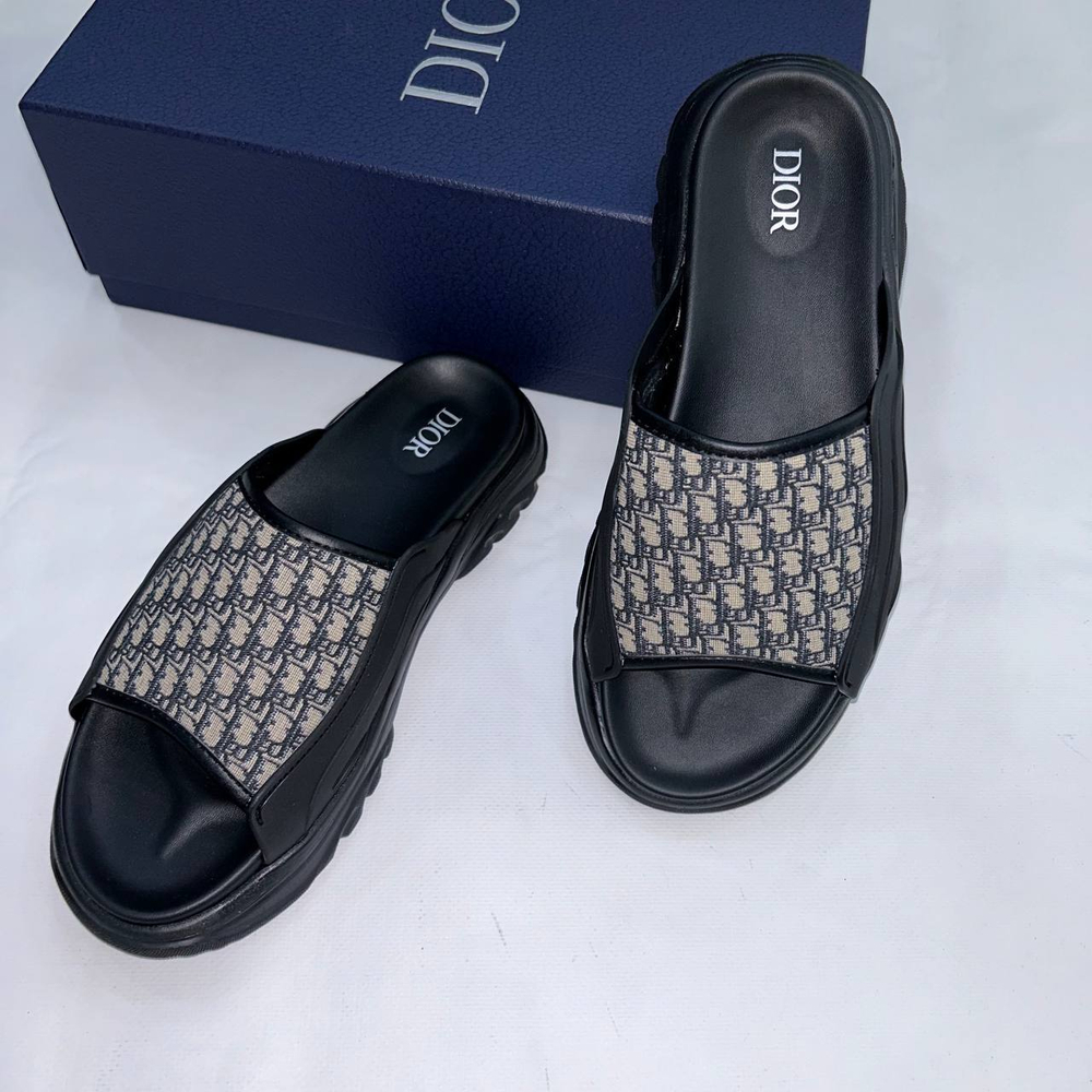 Шлепанцы Dior