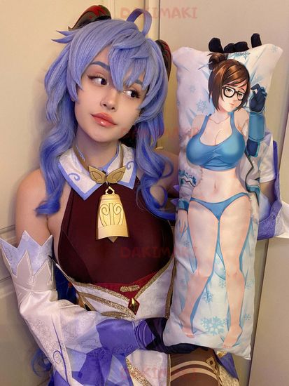 Мини дакимакура Мэй Лин Чжоу из Овервотч арт. M0152, 60х20 см