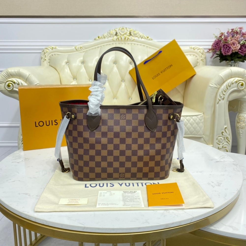 Louis Vuitton Neverfull PM