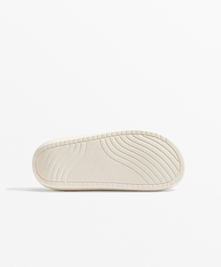 Oysho Пляжные шлепанцы, экрю