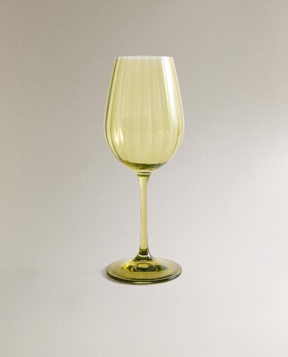 ZARA HOME БОКАЛ ДЛЯ ВИНА ИЗ КРИСТАЛИНА С ОПТИЧЕСКИМ ЭФФЕКТОМ, ЗЕЛЕНЫЙ